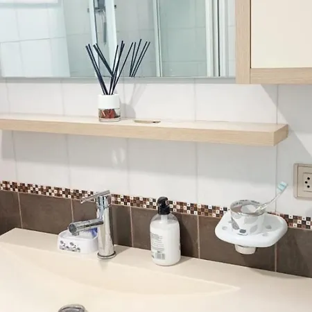 Enfoz Superalojamiento Entre Playas